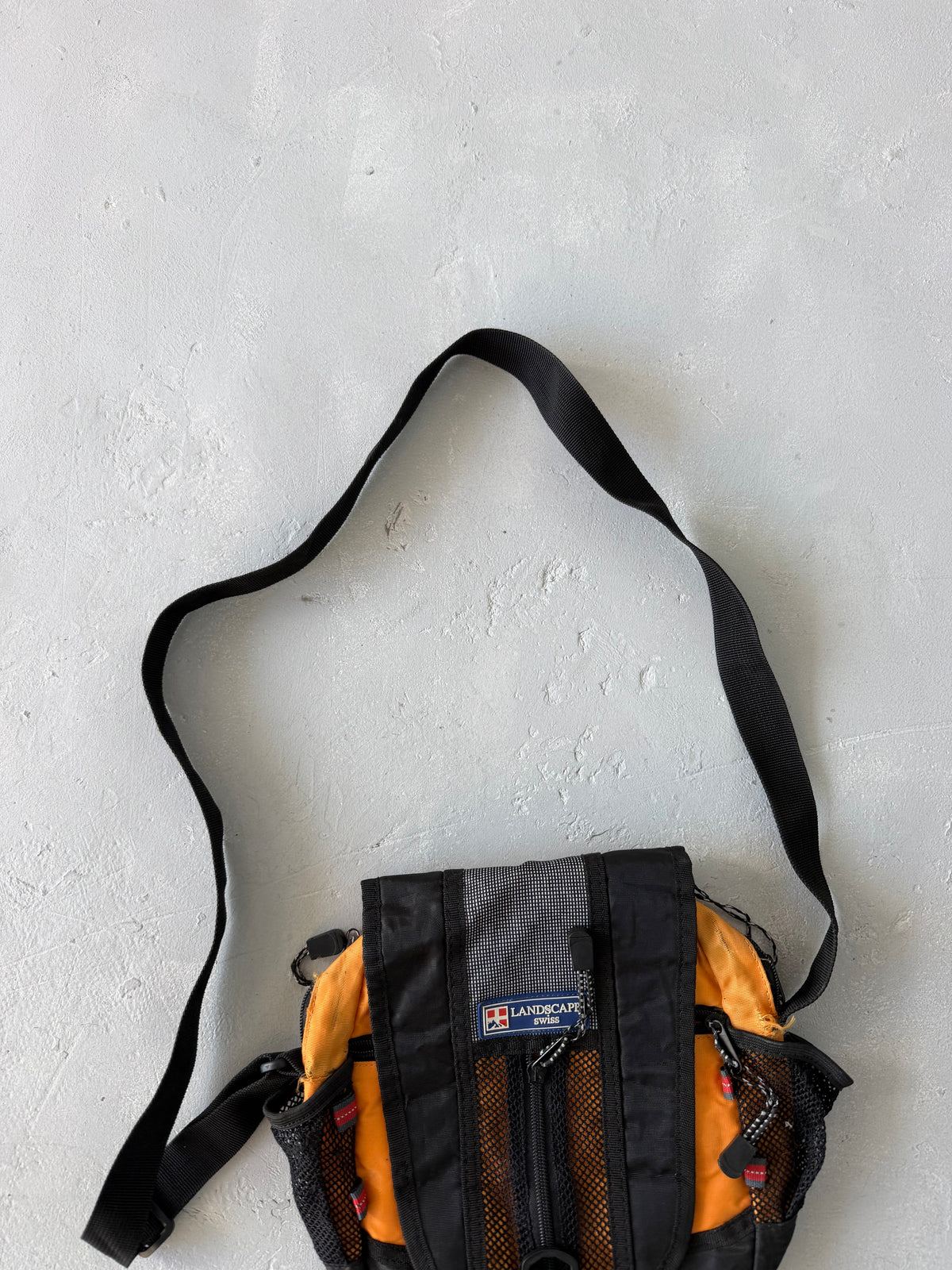 SLING BAG