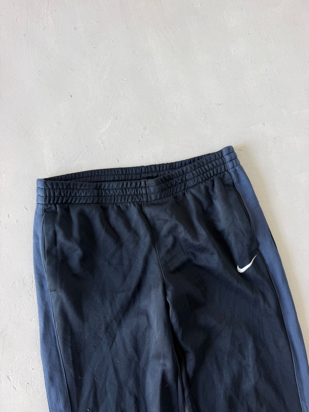 NIKE SWEAT PANT - L