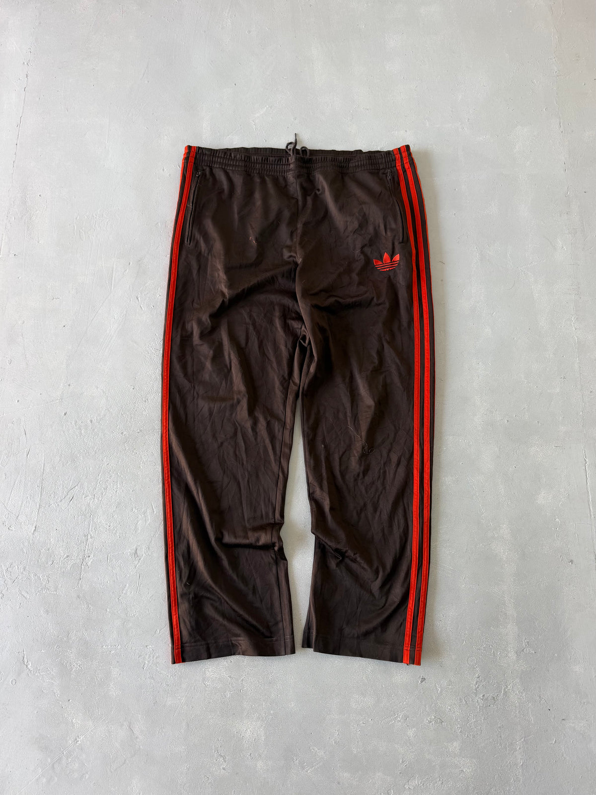 ADIDAS STRIPED TRACK PANT - XL