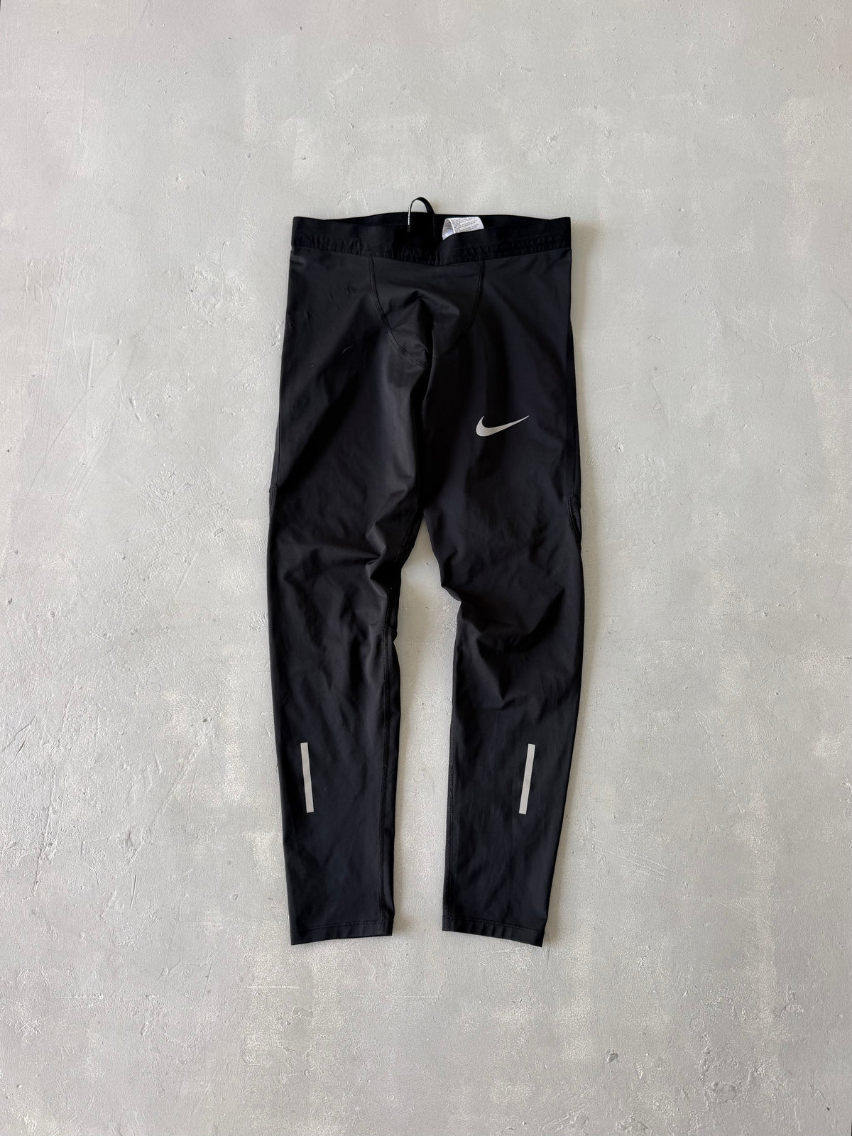 NIKE TRAINING PANT - M