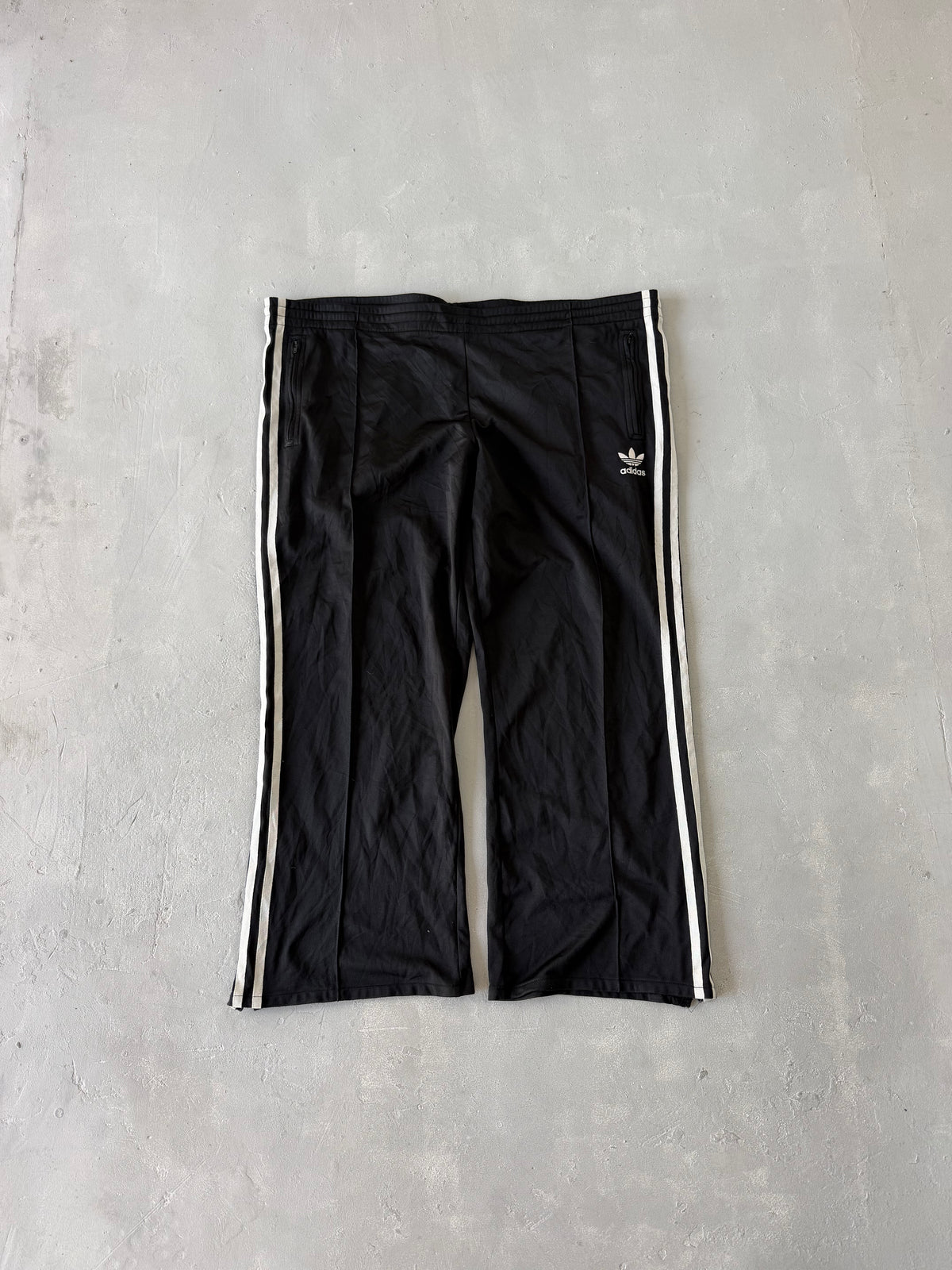 ADIDAS STRIPED WOMENS TRACK PANT - XL