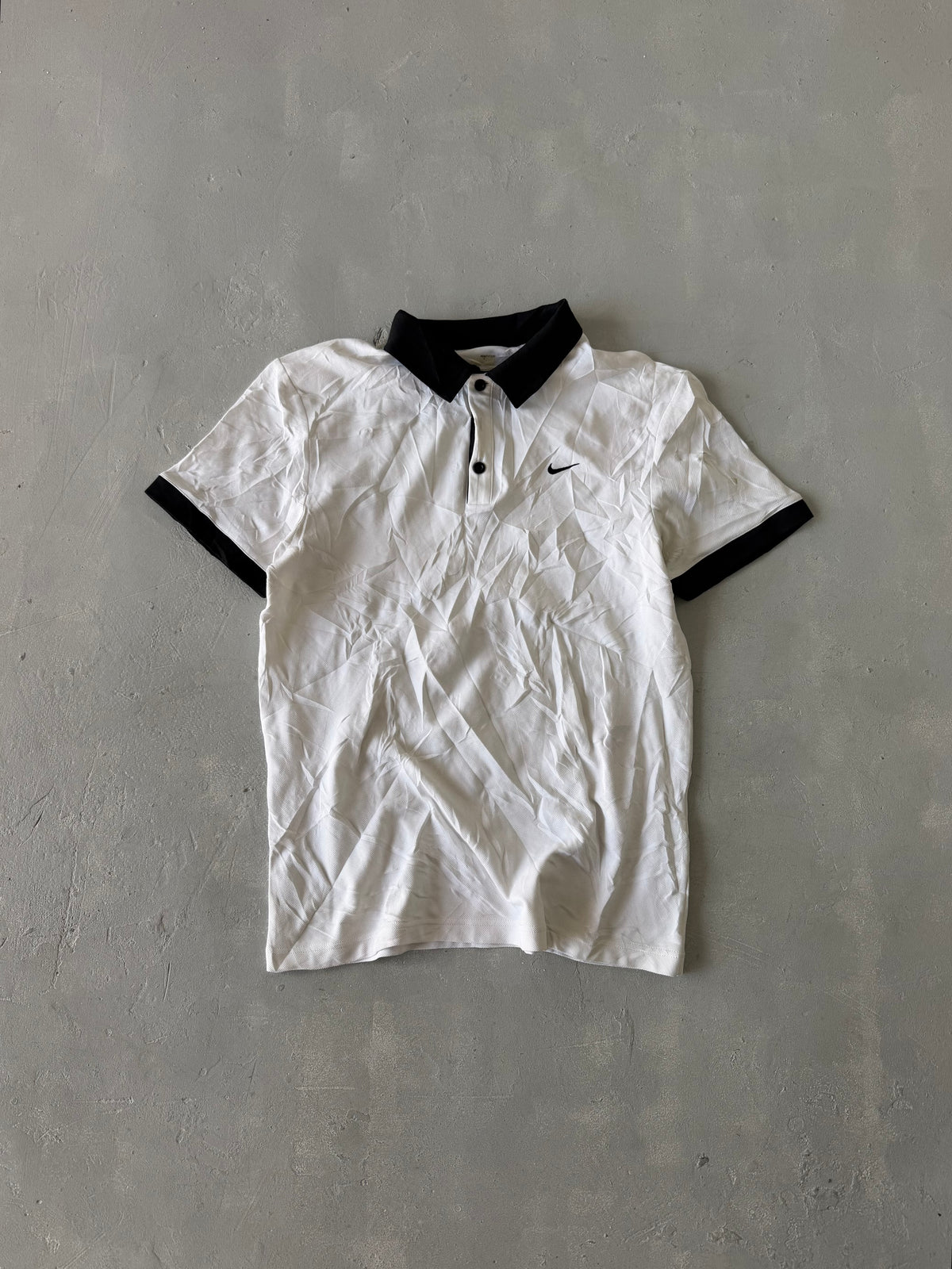 NIKE DRI FIT POLO TEE - M