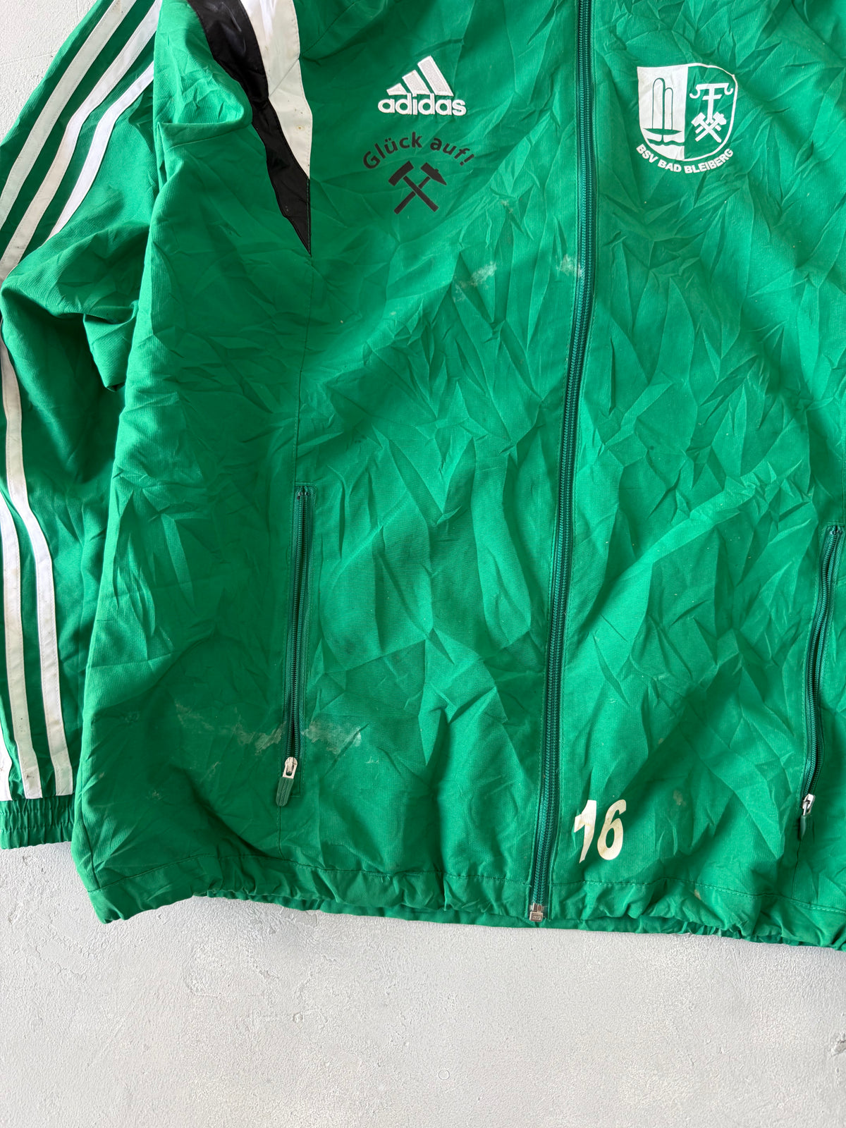 ADIDAS STRIPED JACKET - XL