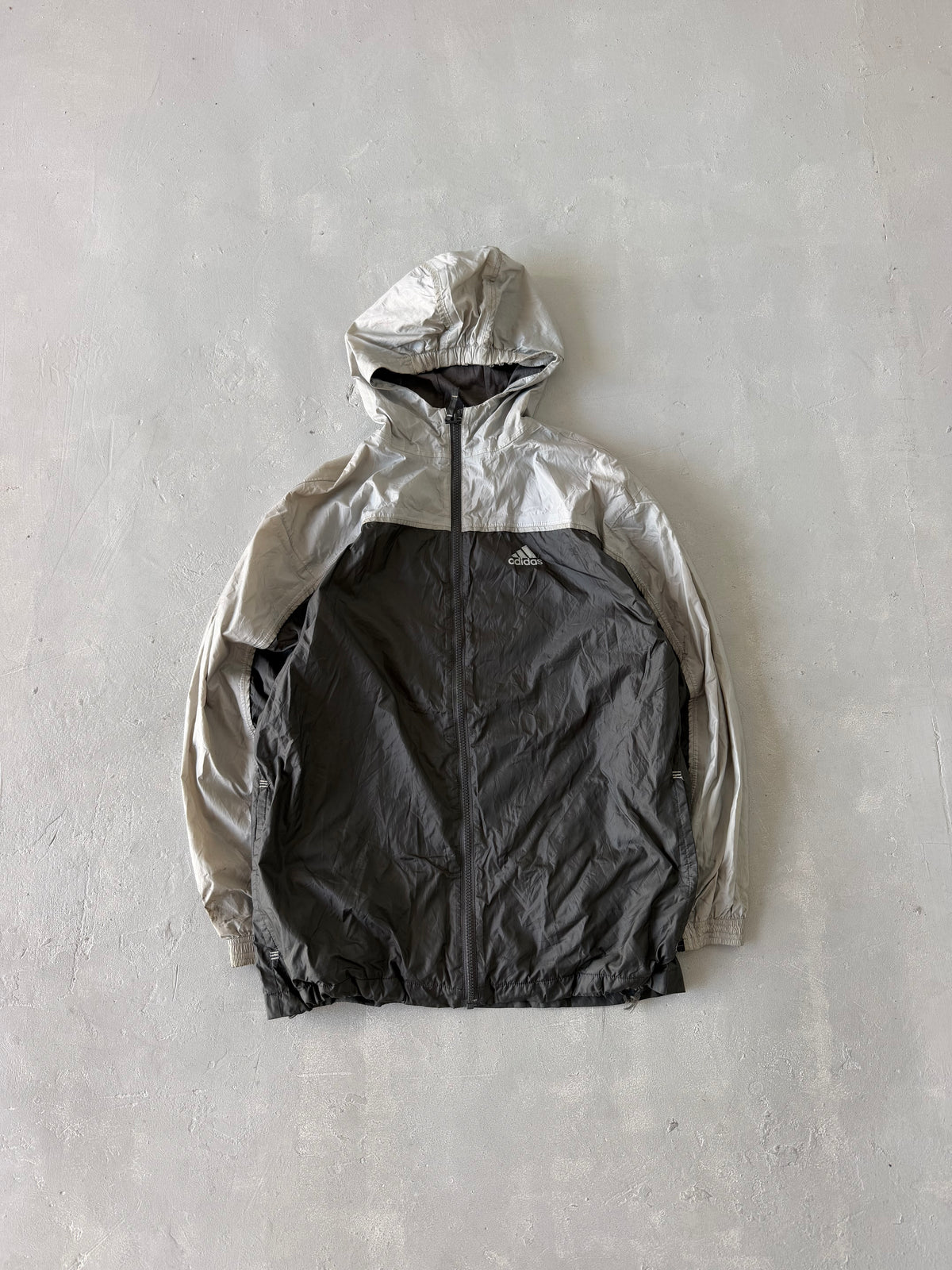 ADIDAS HOODED JACKET - M