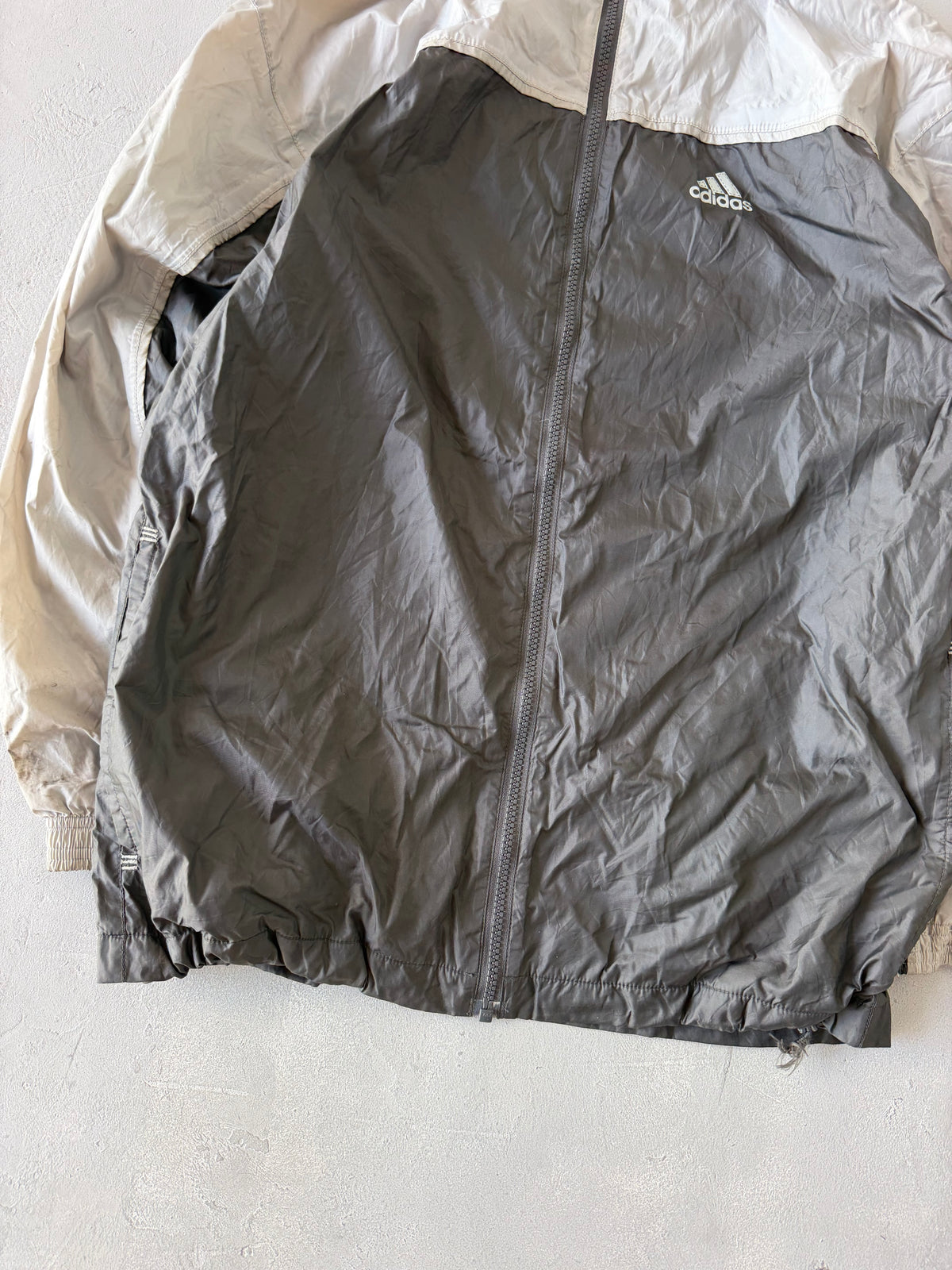 ADIDAS HOODED JACKET - M