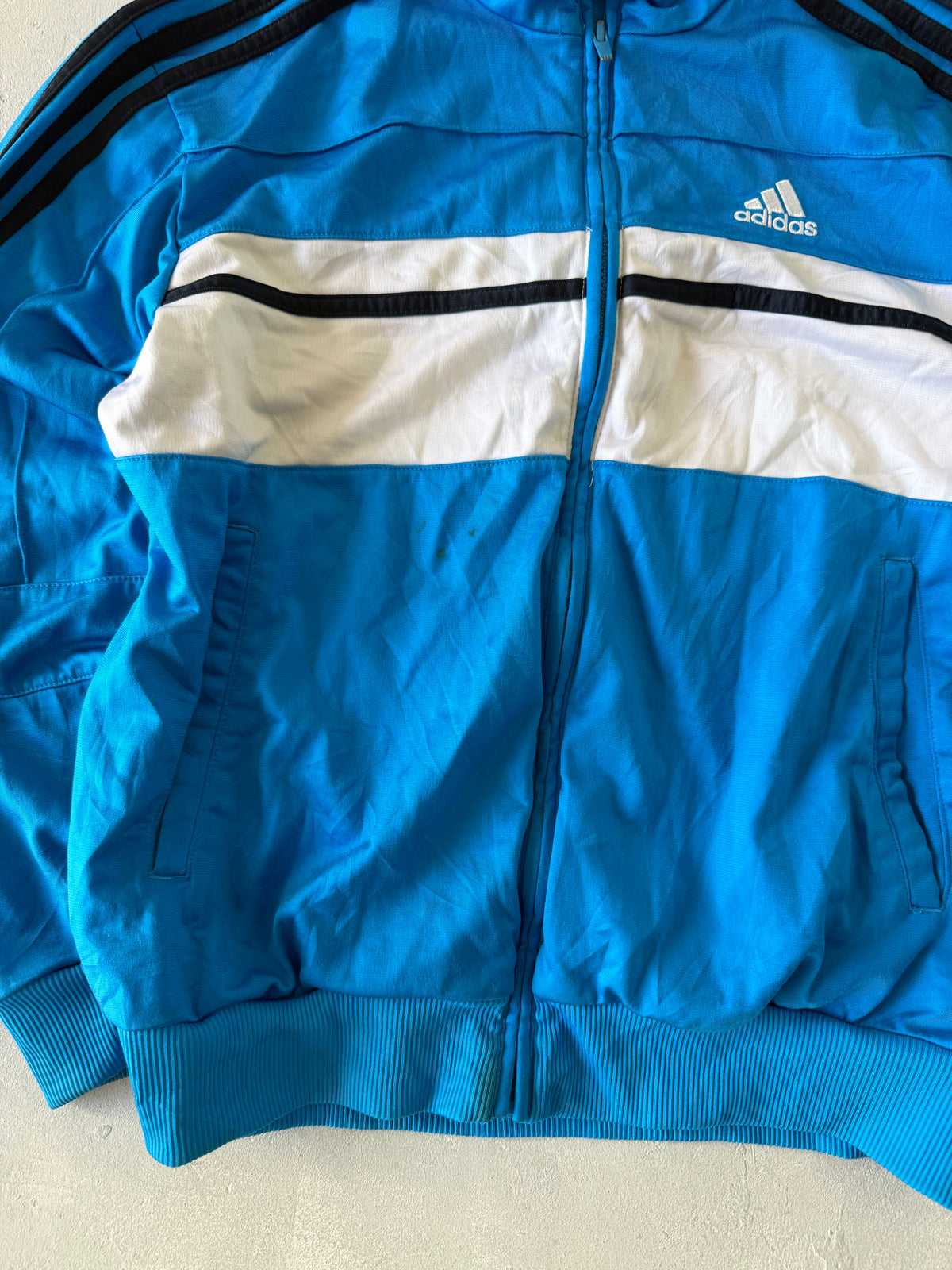ADIDAS STRIPED JACKET - M