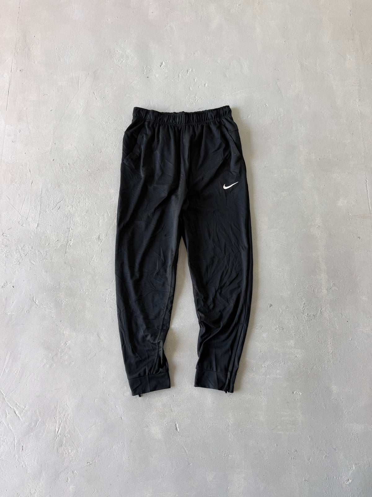 NIKE TRAINING PANT - S