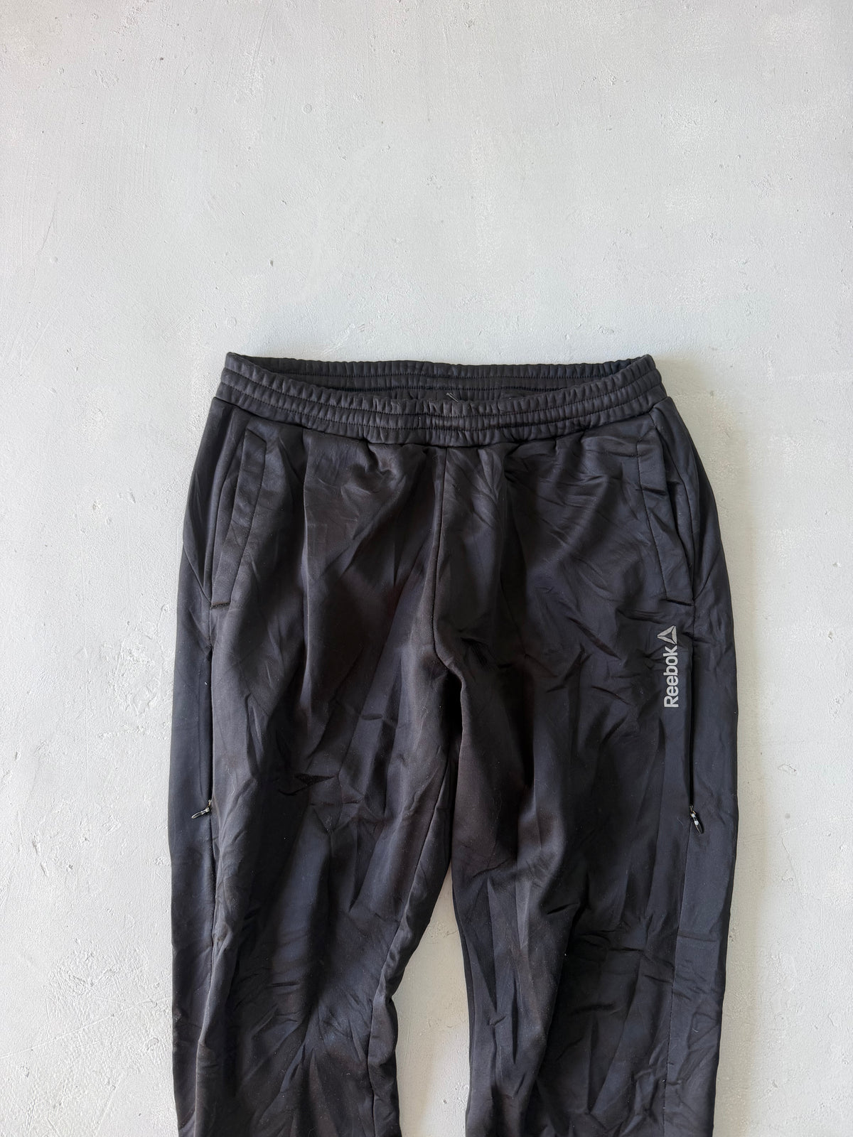 REEBOK TRACK PANT - M