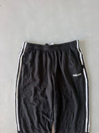ADIDAS TRACK PANT - M