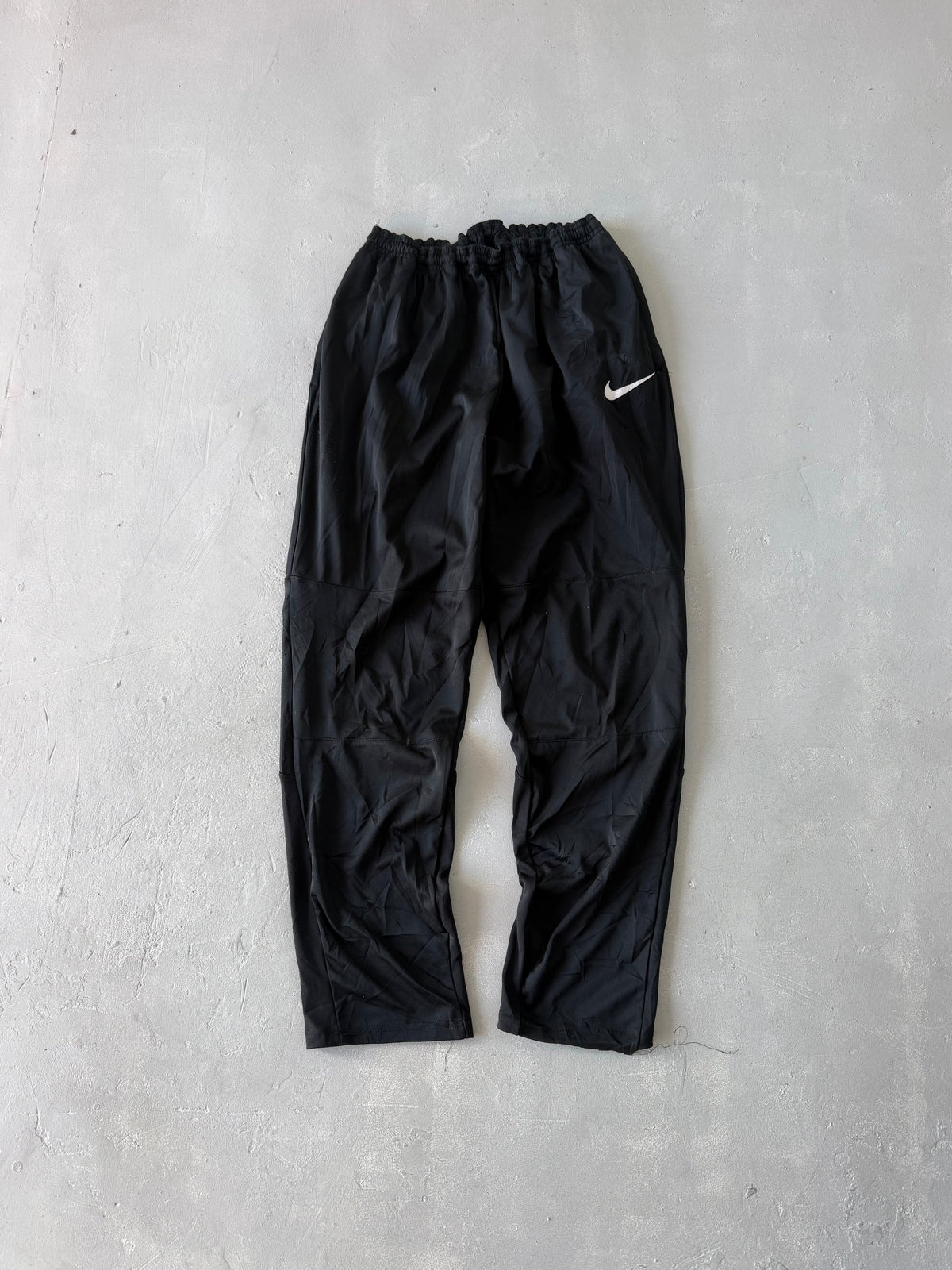 NIKE TRACK PANT - M