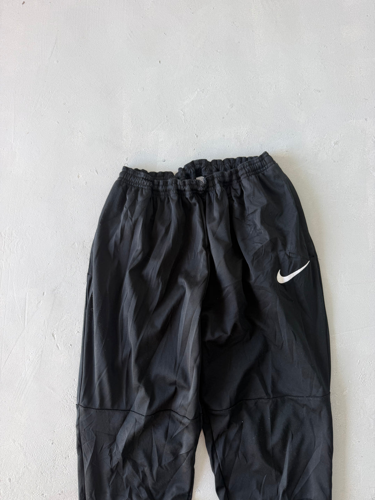 NIKE TRACK PANT - M