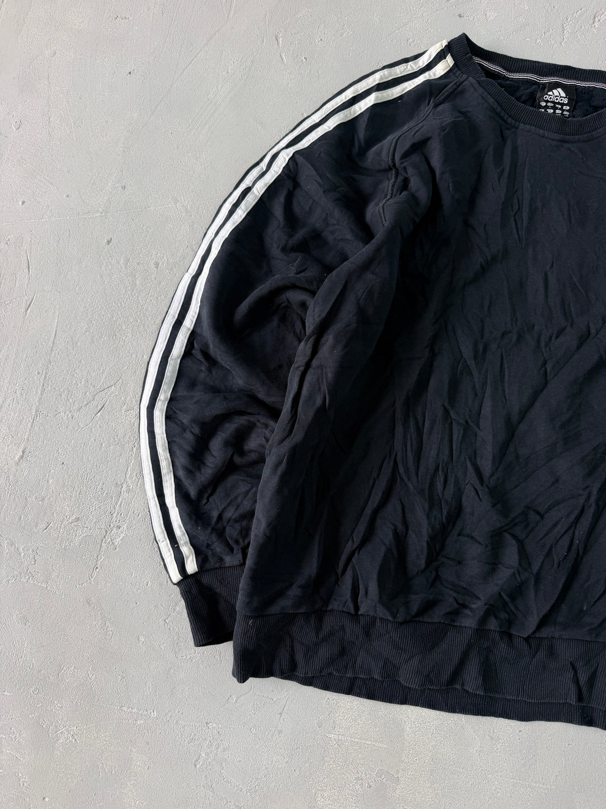 ADIDAS SWEATSHIRT - XL