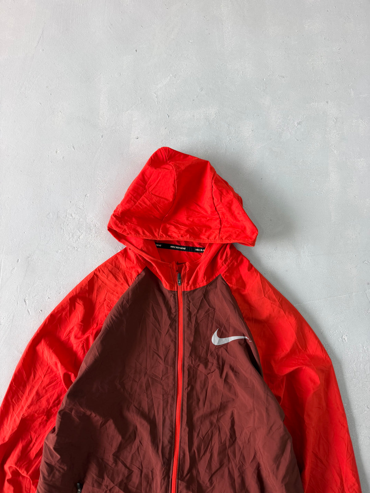 NIKE HOODED JACKET - M