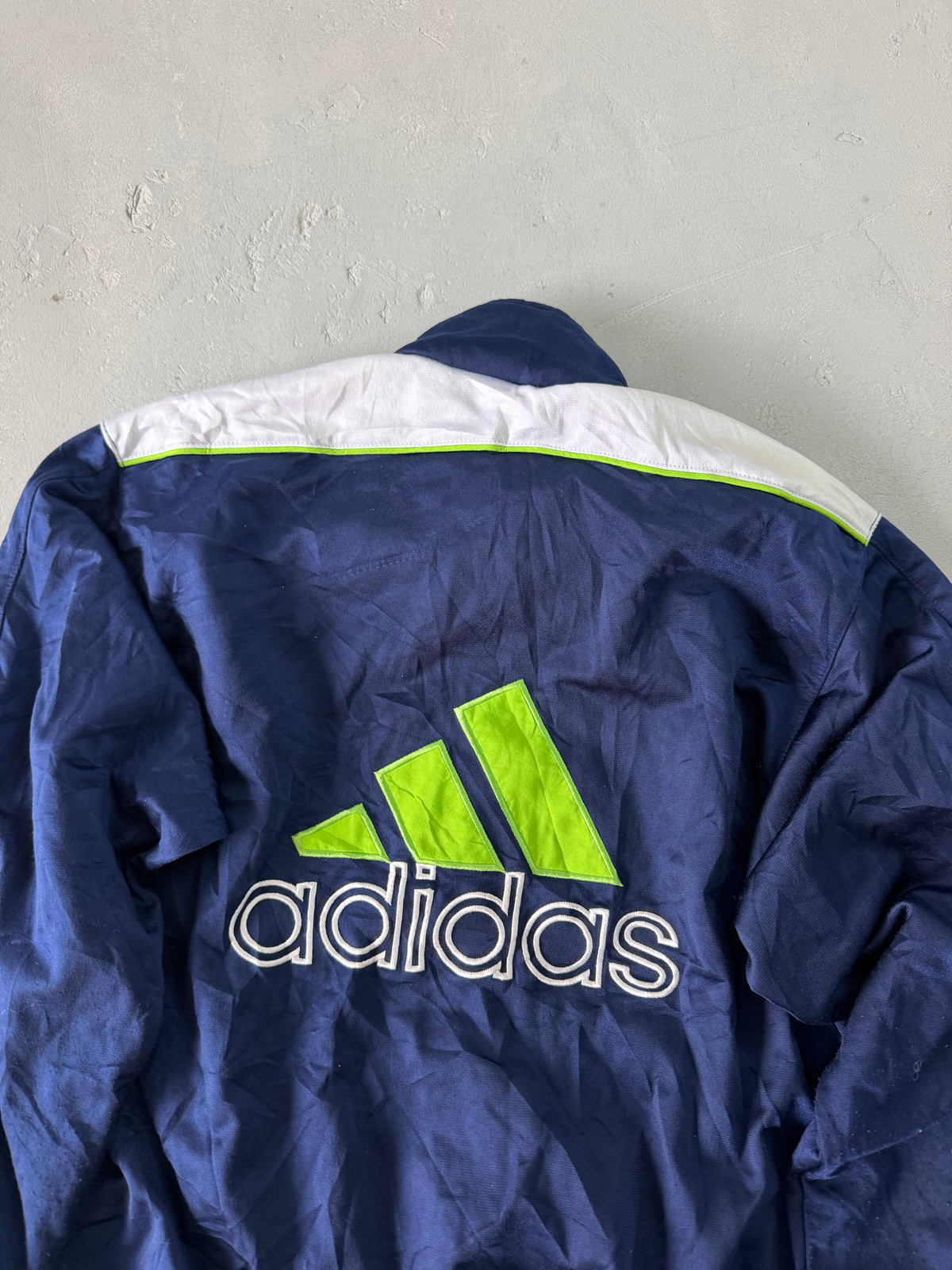 ADIDAS STRIPED JACKET - M
