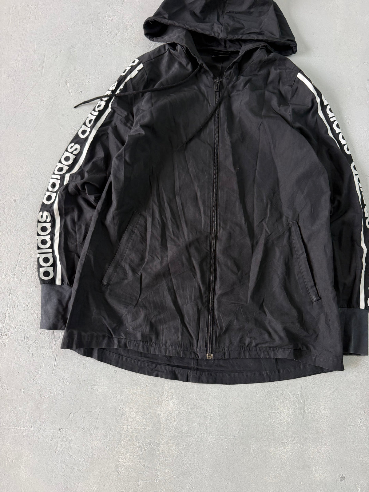 ADIDAS HOODED JACKET - M