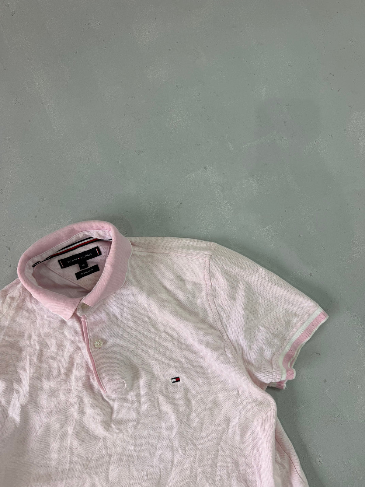 TOMMY HILFIGER POLO TEE - XS