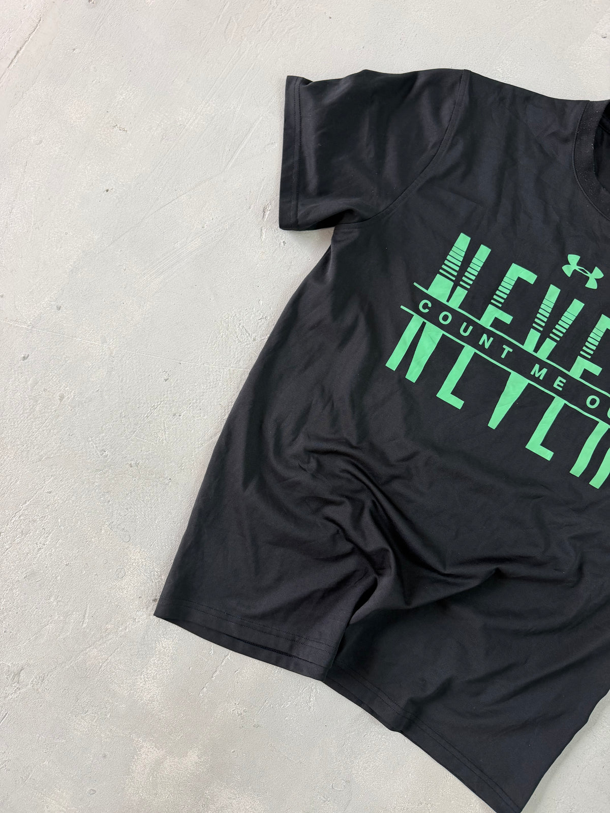 UNDER ARMOUR DRIFIT TEE - M