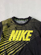 NIKE DRIFIT TEE - M